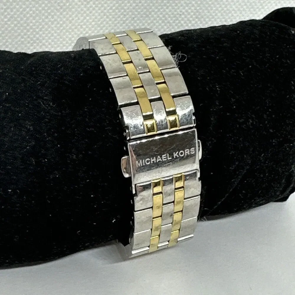 Michael Kors Ritz MK5057 Women's Silver Stainless Steel Analog Dial Watch NUL58